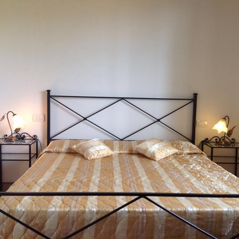 Agriturismo Belvedere Пеша-Романа Номер фото